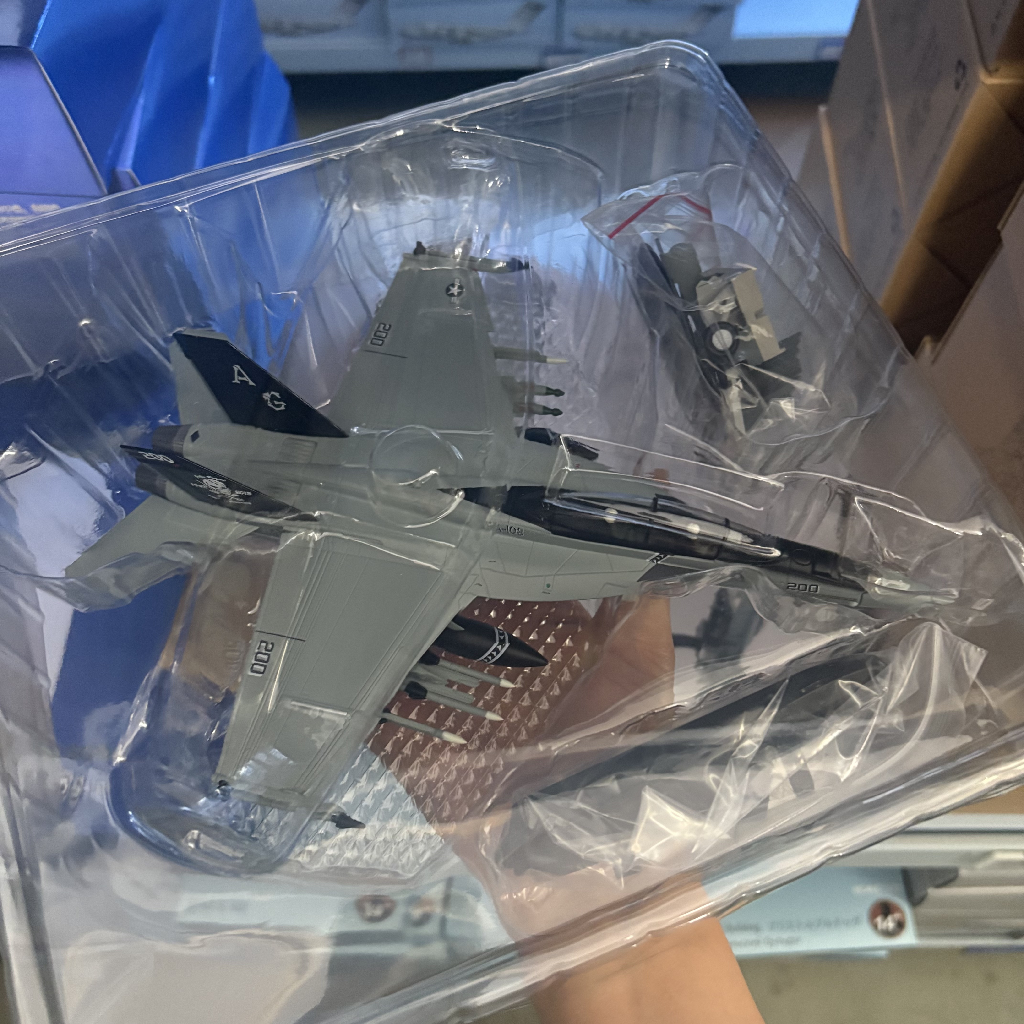 Model Kit Aircraft - 1/72 Scale U.S. F/A-18F Hornet F18