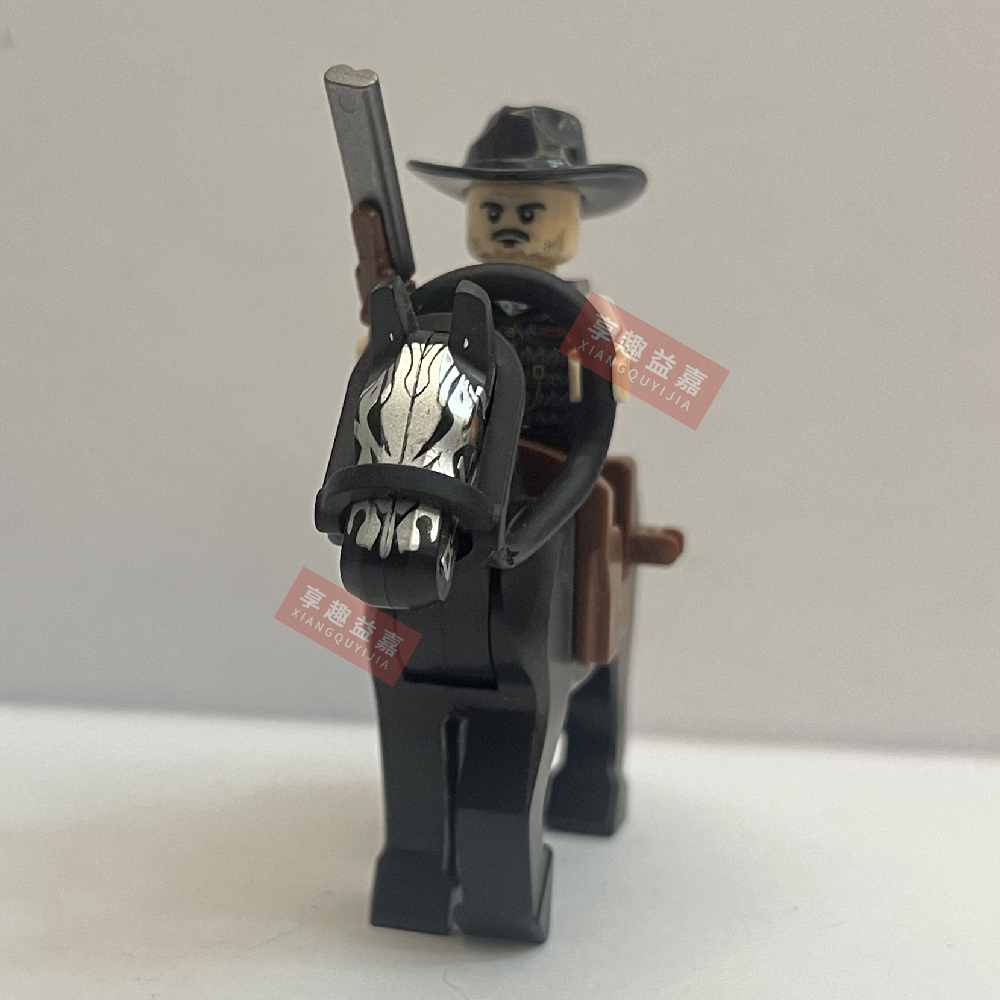 Police Wolf or Deer Detective  - Model Kit Valkyrie recensione e prezzo