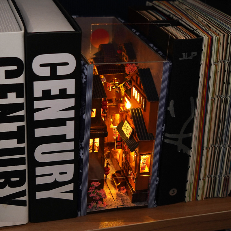 1pc,DIY Book Nook Kit,Assembly - Model Kit History recensione e prezzo