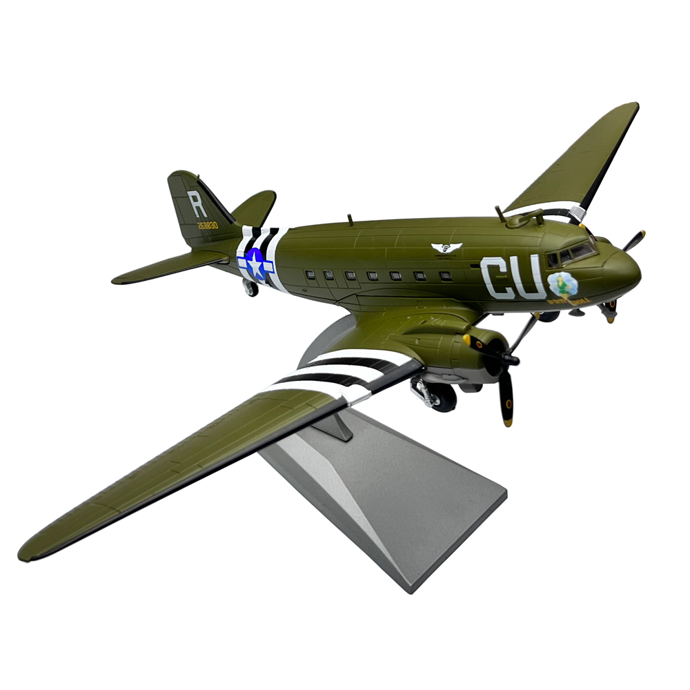 1:100 Scale World War II Dougl - Model Kit Aircraft recensione e prezzo