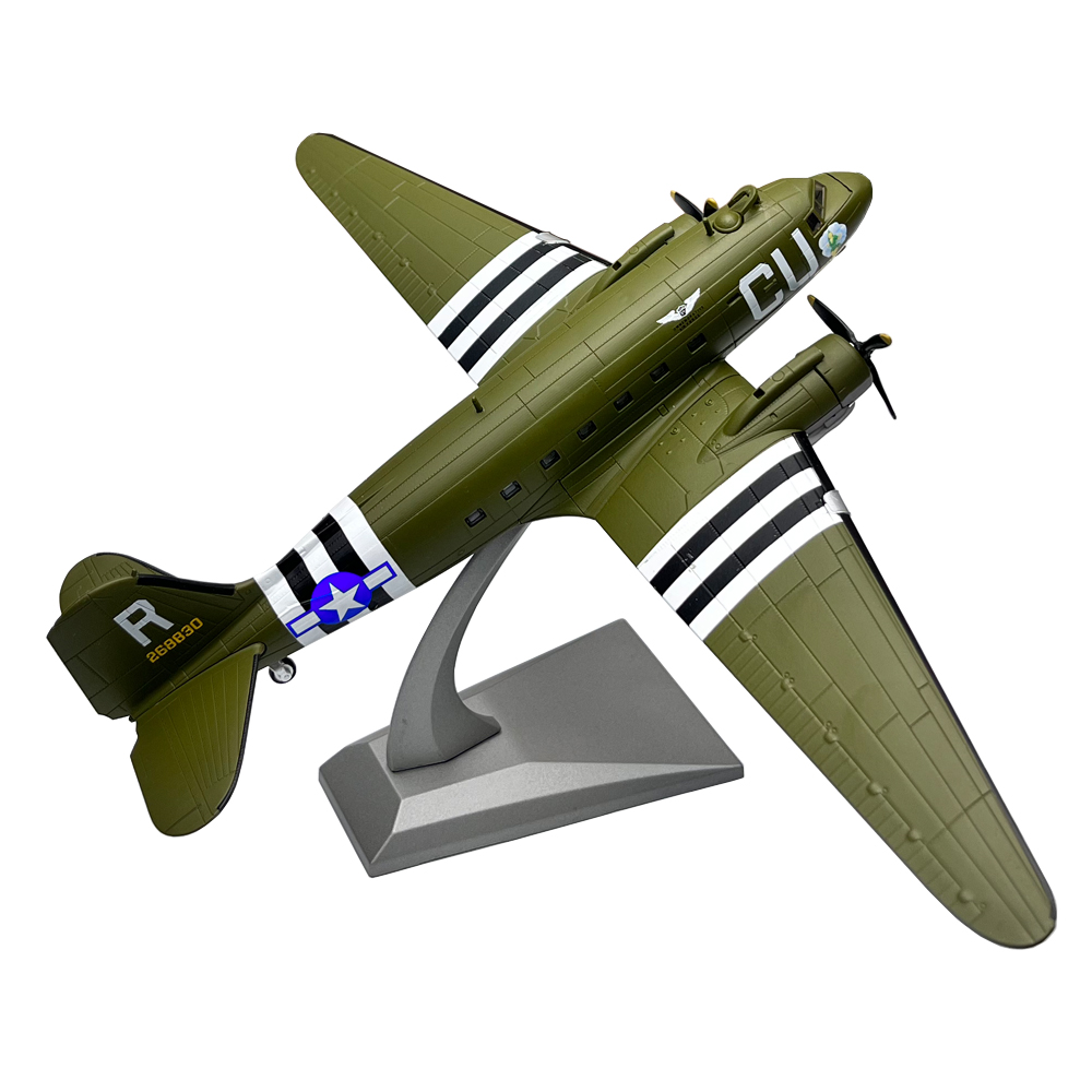 1:100 Scale World War II Dougl - Model Kit Aircraft recensione e prezzo