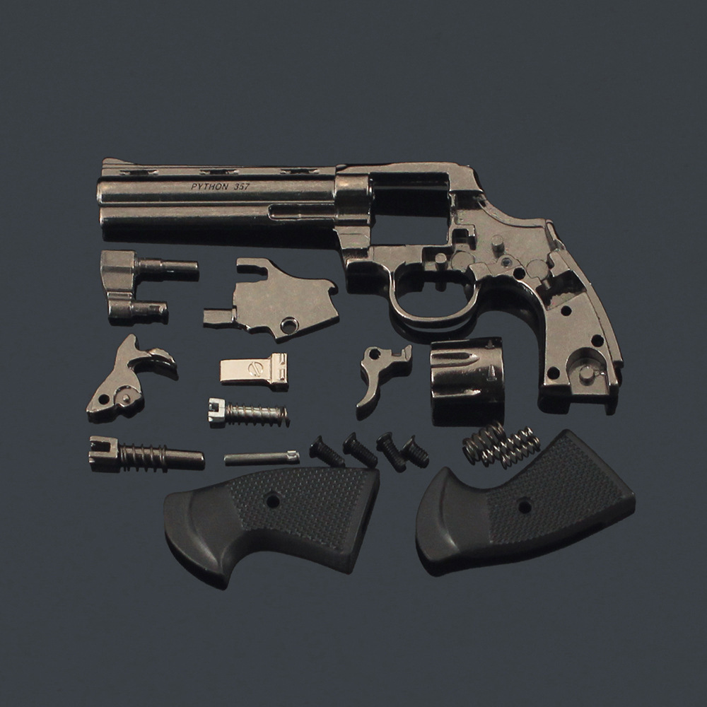 1:3 Detachable Mini Metal Gun  - Model Kit Revolver recensione e prezzo