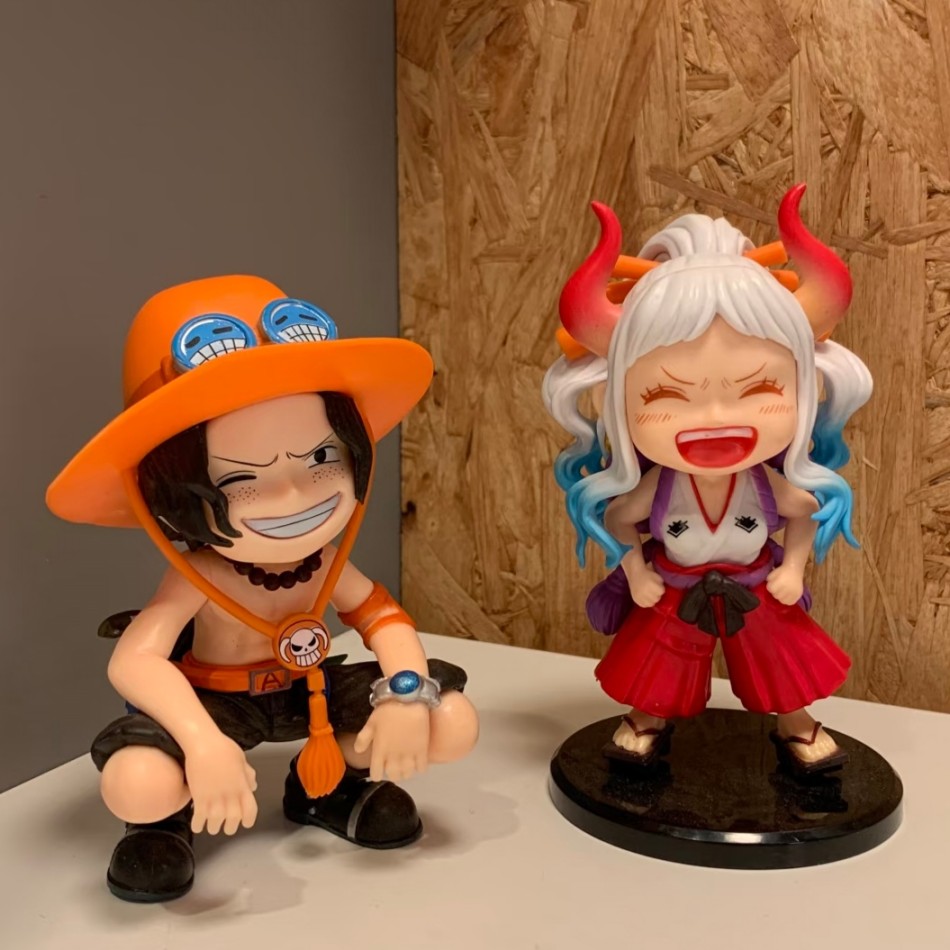 1-2pcs One Piece Anime Figure  - Model Kit Yamato recensione e prezzo