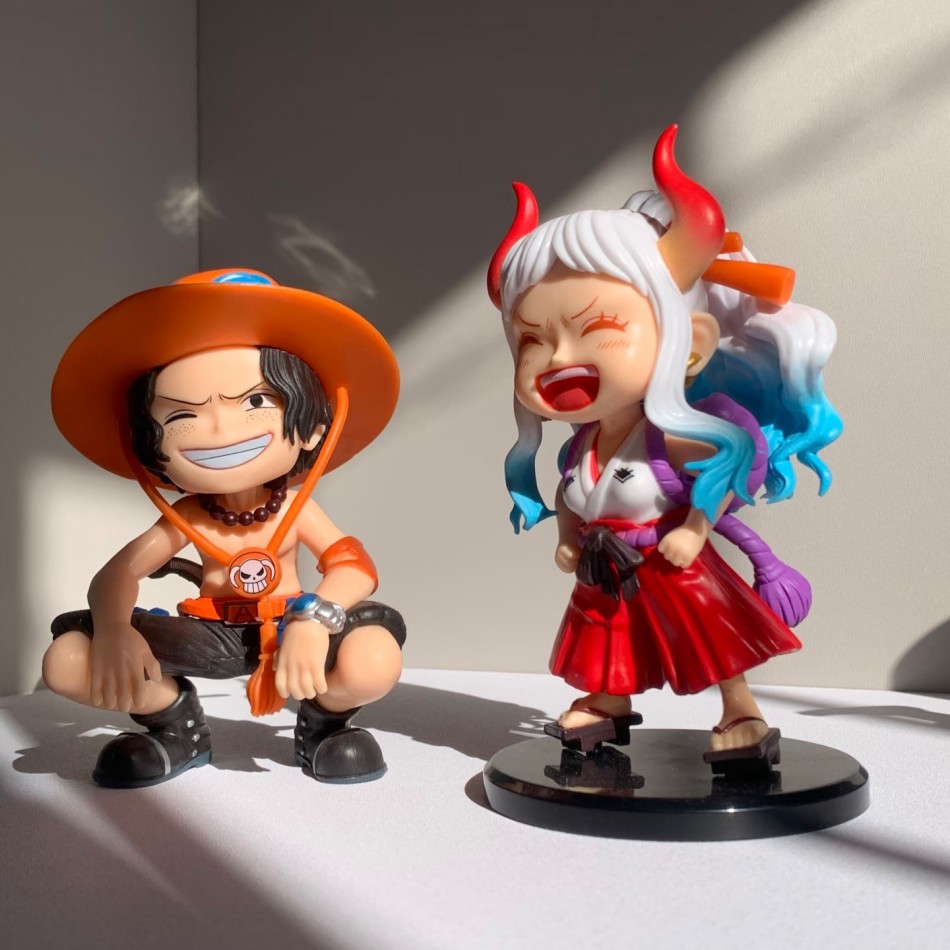 1-2pcs One Piece Anime Figure  - Model Kit Yamato recensione e prezzo