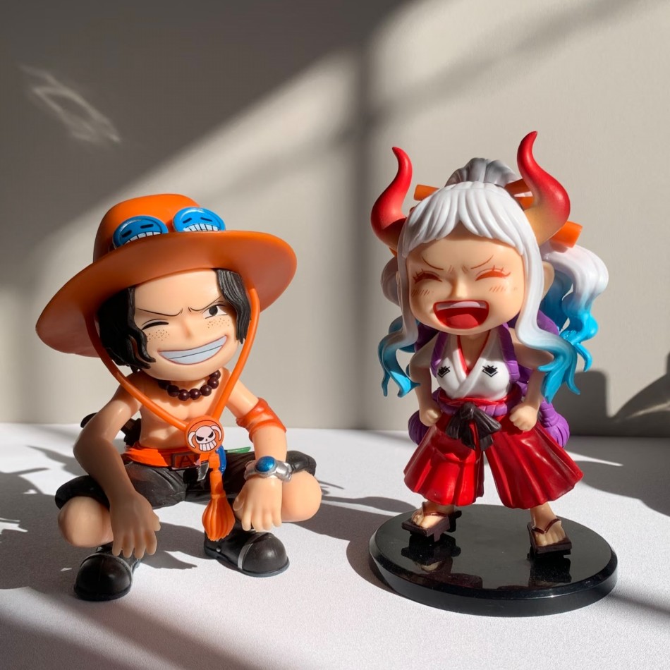 1-2pcs One Piece Anime Figure  - Model Kit Yamato recensione e prezzo
