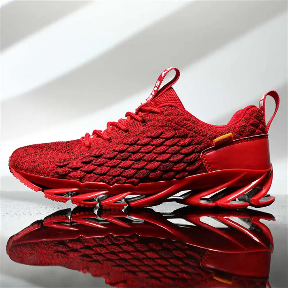 size 44 size 39 walking shoes  - Model Kit Brands recensione e prezzo