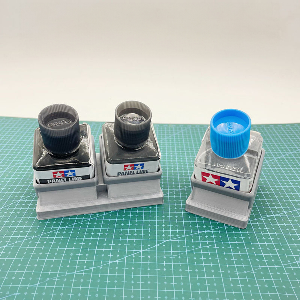 Plastic Cement Glue Pot Bottle - Model Kit Glue recensione e prezzo