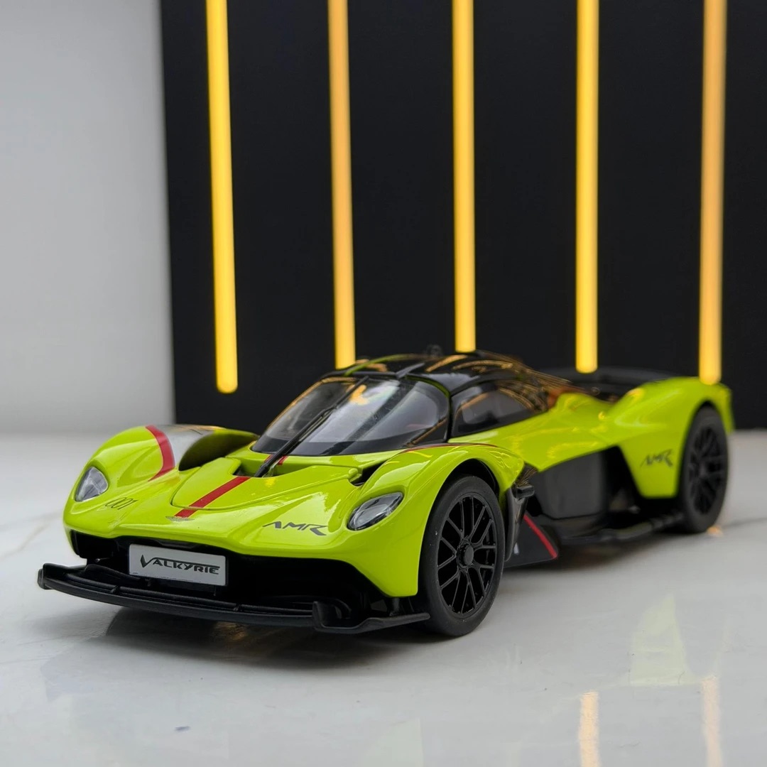 Genuine Licensed Aston Martin  - Model Kit Valkyrie recensione e prezzo