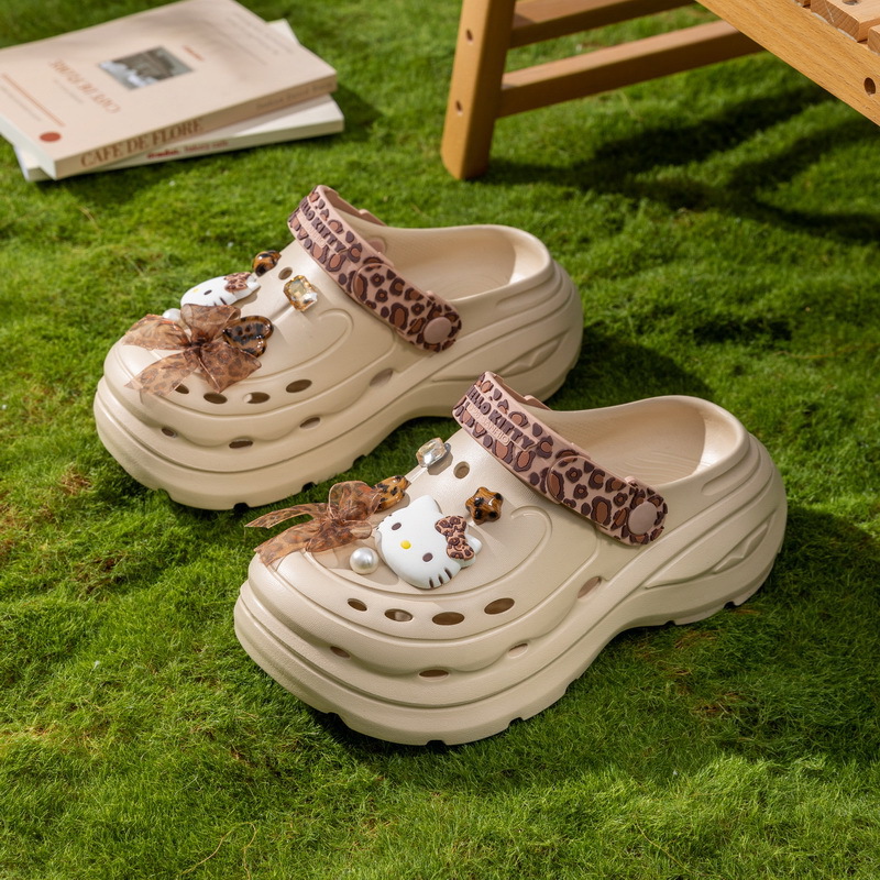 Cute Hello Kitty Clogs 4.5cm T - Model Kit Eva recensione e prezzo