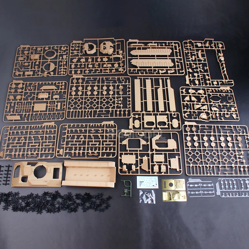 MENG assembled tank model kit  - Model Kit History recensione e prezzo