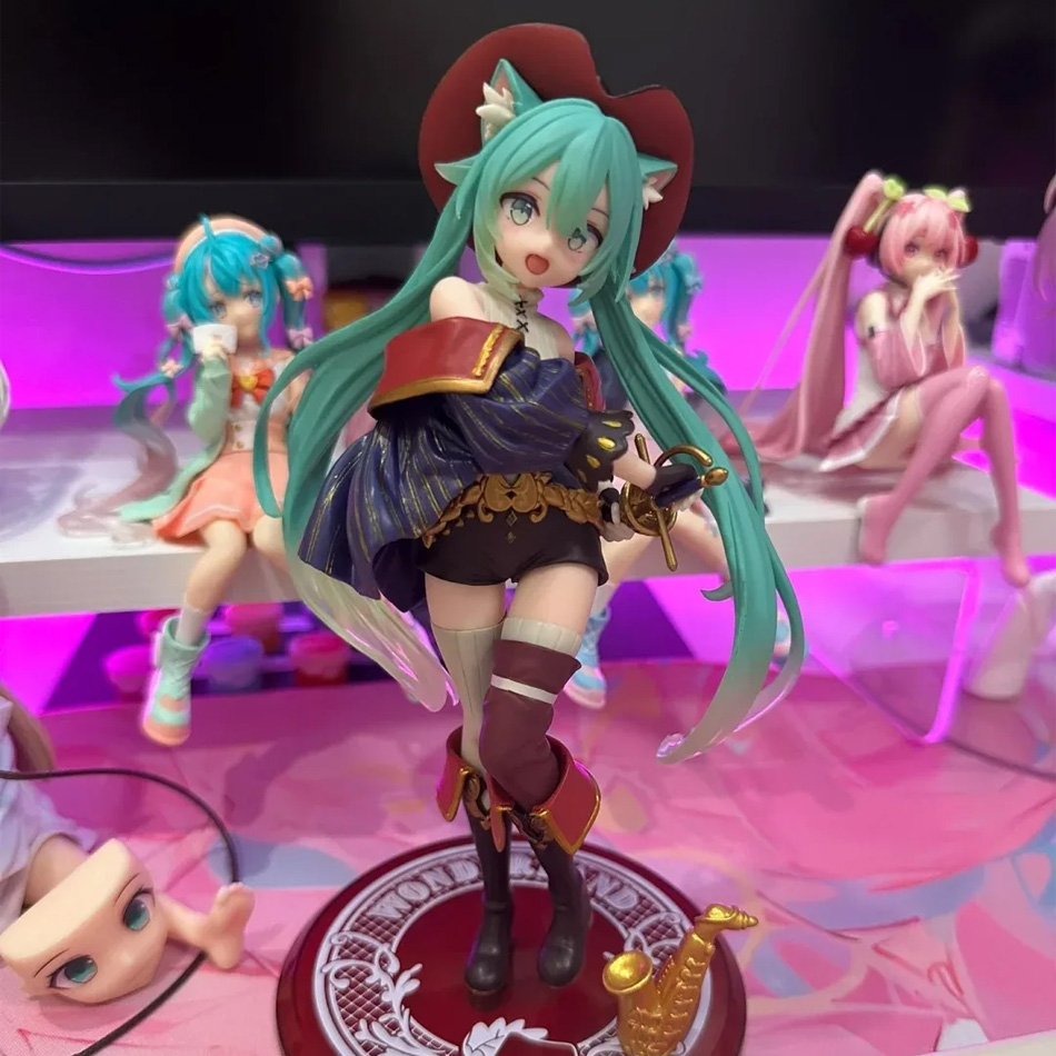 Hatsune Miku Desktop Cute Acti - Model Kit Anime Girl recensione e prezzo